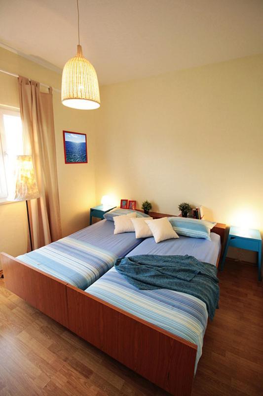 Apartments Stina Seget Vranjica Bagian luar foto