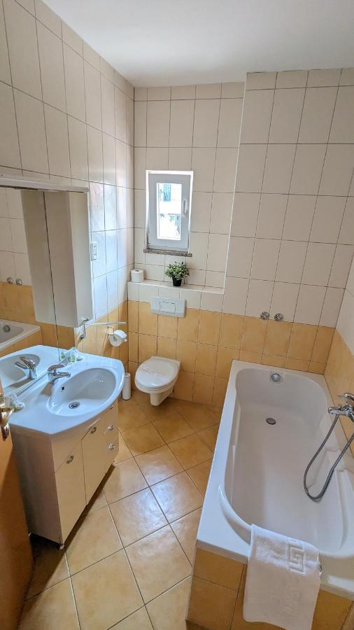 Apartments Stina Seget Vranjica Bagian luar foto